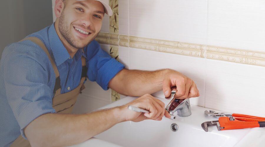 Faucet cartridge replacement in Rea, MO